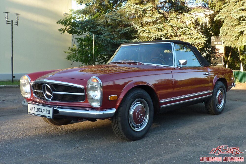 Как менялся мерседес. Mercedes 280 SL w113. Мерседес 280 1968 года. Мерседес 1968 года фото. Купить Мерседес 280.