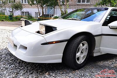 Продажа классического автомобиля Pontiac Fiero