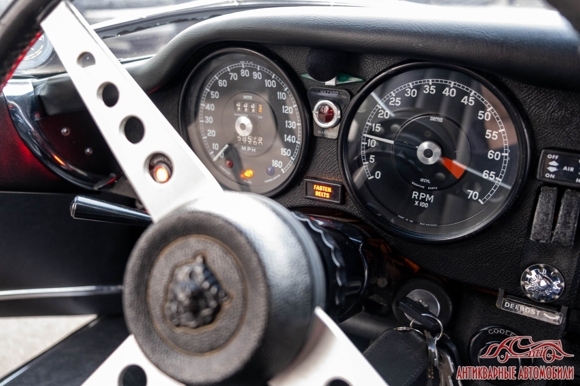 Jaguar E-type V12